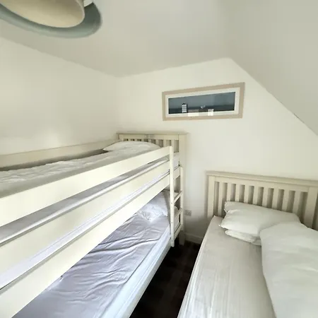 Casa de Férias Puffin Perch - Part Of The The Bay Village With Pool, Gym And Direct Access, Pub, Restaurant, Tennis And Meadows Walks *