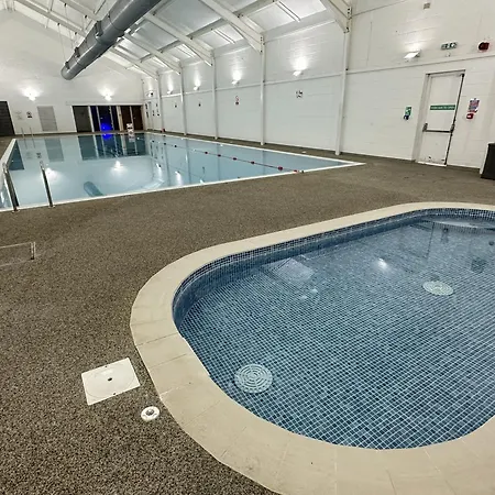 Puffin Perch - Part Of The The Bay Village With Pool, Gym And Direct Access, Pub, Restaurant, Tennis And Meadows Walks Casa de Férias Filey